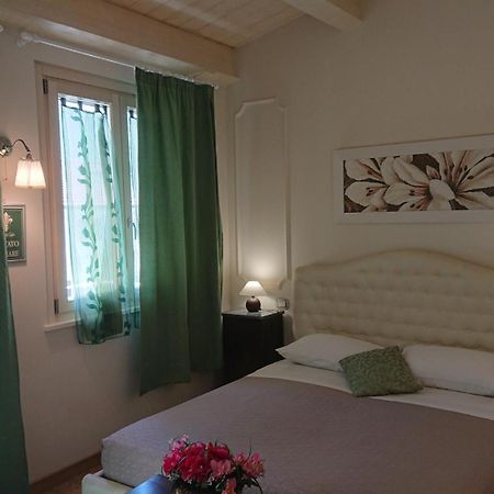 Il Piccolo Giglio Bed & Breakfast Porto Sant'Elpidio Exterior photo